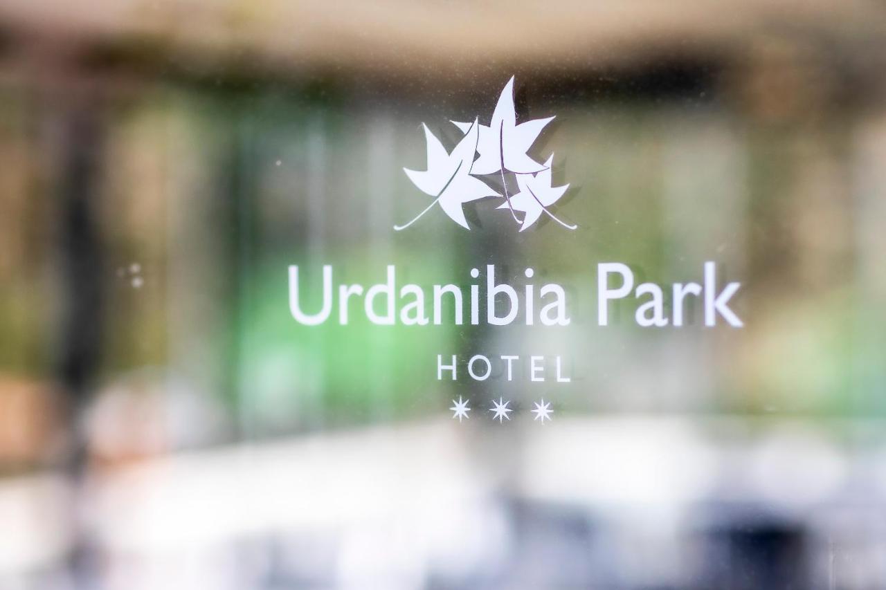 Hotel Urdanibia Park Irun Bagian luar foto